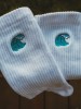 Wakacyjne skarpetki z falą oceanu białe sportowe