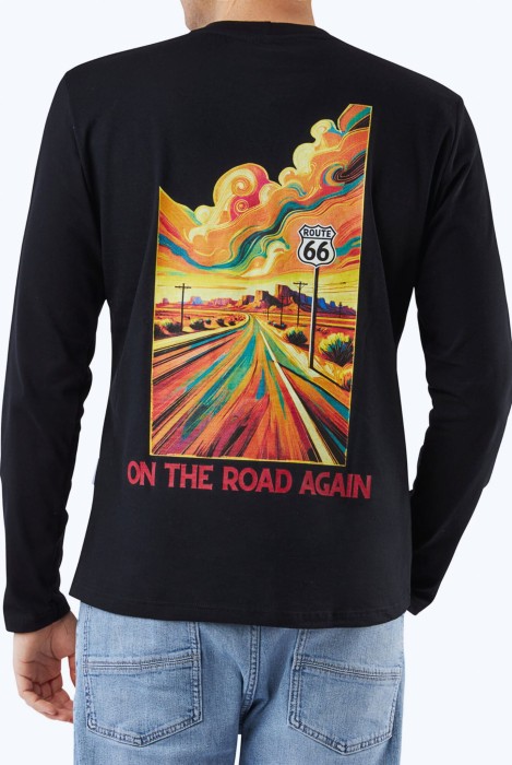 Czarny męski longsleeve z drogą 66 i grafiką route66 kolorowa duża grafika na plecach