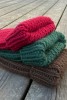 Czapka handmade z Merino, głęboka zieleń, idealna na jesień i zimę