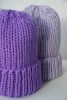Liliowa czapka 100% Merino, miękka, oddychająca, dostępna w niewielkiej liczbie sztuk