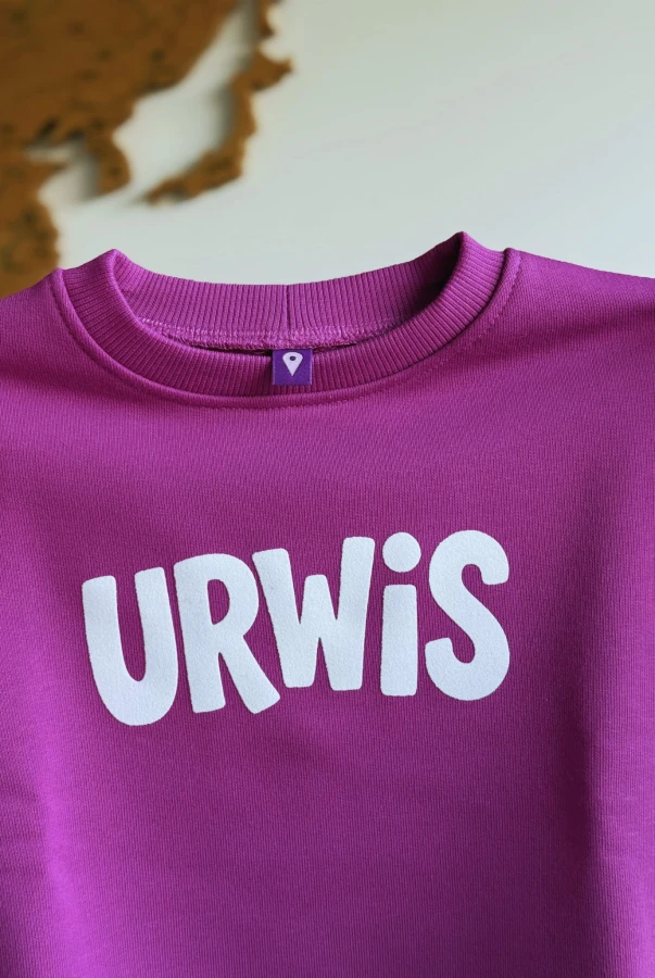 Podróżnicza dla dziecka bluza oversize z napisem URWIS w różnych kolorach dla chłopca dla dziewczynki różne kolory bawełna
