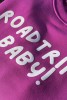 Bluza damska podróżnicza z napisem ROADTRIP BABY podróże wyjazdy roadtripy wyjzdy samochodem autem zbliżenie