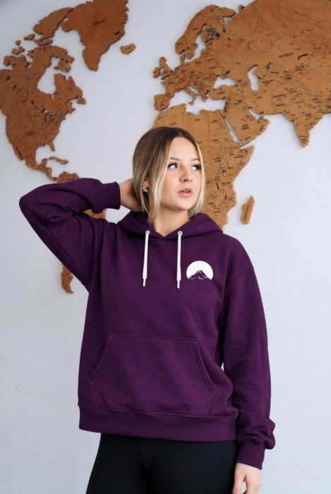 Bluza unisex z kapturem GÓRY w kolorze bakłażanowym dla podróżników podróże wyjazdy