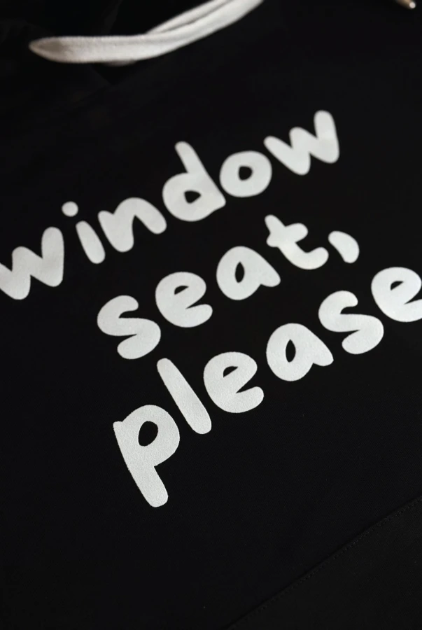Bluza unisex z kapturem Window seat please w kolorze czarnym dla podróżników podróże wyjazdy