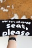 Bluza unisex z kapturem Window seat please w kolorze czarnym dla podróżników podróże wyjazdy