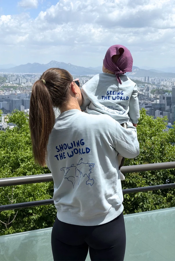 Bluza damska i dziecięca personalizowana TWÓJ NAPIS w opcji matchy matchy mama dziecko w kolorze miętowym wpisz swój napis